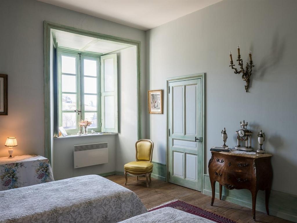 Chateau Des Marcilly Talaru Chalmazel-Jeansagniere Rom bilde